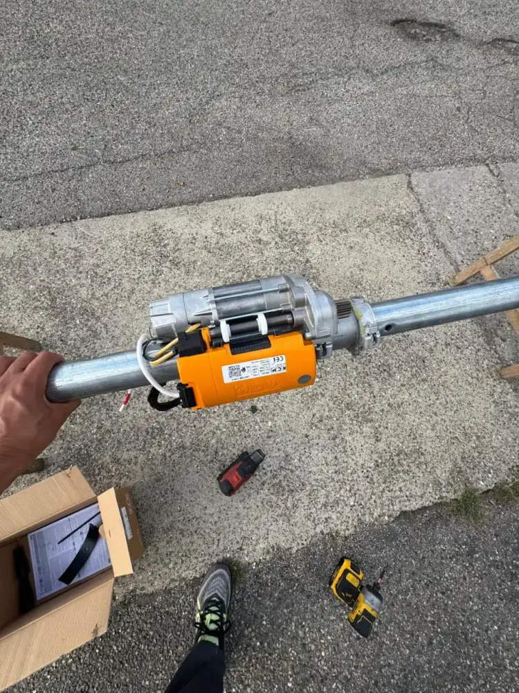 Motorisation de rideau métallique à Pantin